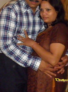 Hot Indian Durga Bhabhi Sex With Husband