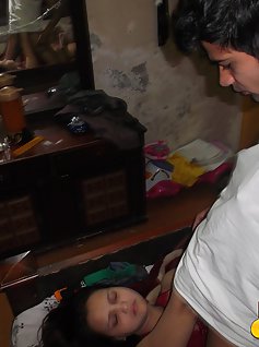 Indian Bhabhi Sonia Red Dress Nude Show