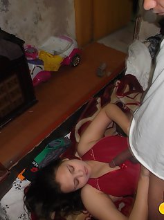 Indian Bhabhi Sonia Red Dress Nude Show