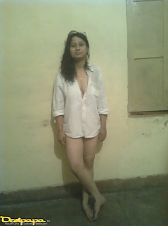 Beautiful Indian Girl Without Bra Posing Hot