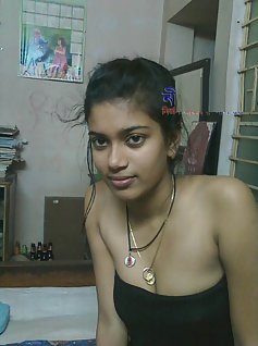 Horny Indian Girl Shaista Nude Photographs