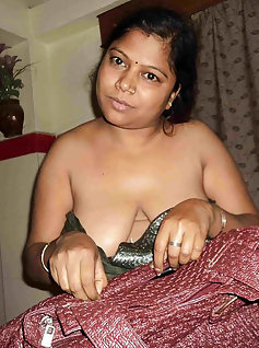 Indian Big Boob Saraswati Bhabhi Naked On Bed